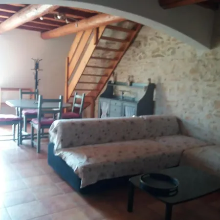 Maison De Village Dans Languedoc-roussillon * Vergeze