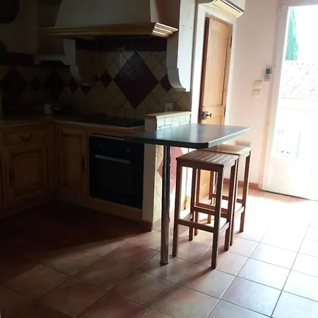 Apartment Maison De Village Dans Languedoc-roussillon